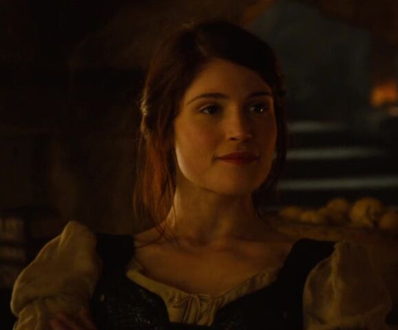 File:Gretel in the pub.jpg
