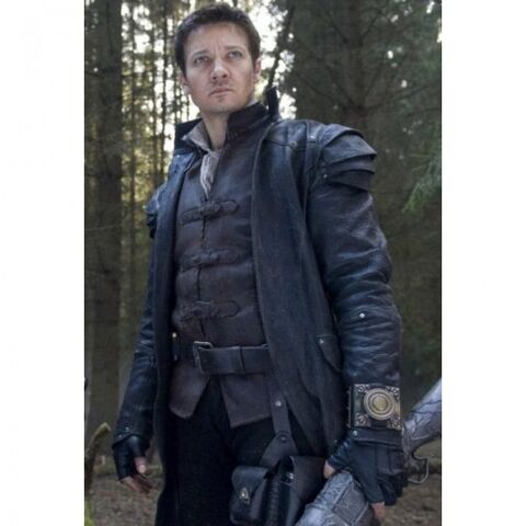 File:Hansel Gretel-Jeremy Renner Coat.jpg