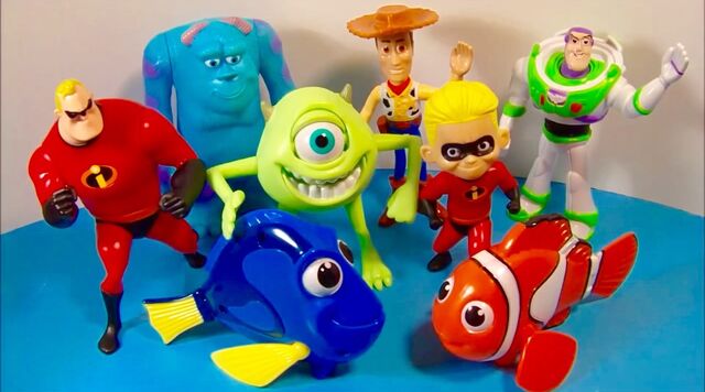 File:McDonald'sPixarPals2005Toys.jpg