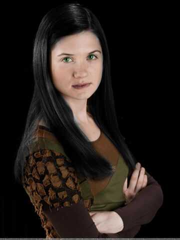 File:Ginny-in-HBP-harry-potter-7670193-1920-2560.jpg