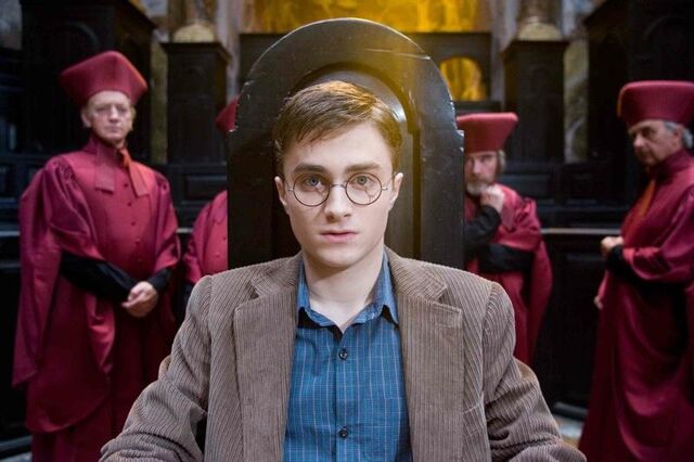File:Wizengamot.jpg