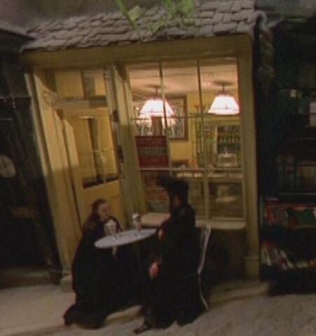 File:Fortescue's Ice Cream Parlour.jpg