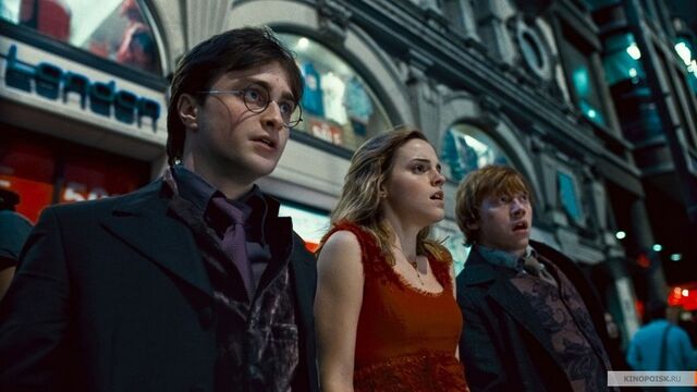 Файл:76189931 large kinopoiskruHarryPotterandtheDeathlyHallows 3APart11404811.jpg