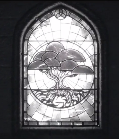 File:IlvermornyStainedGlassSnakewood.png