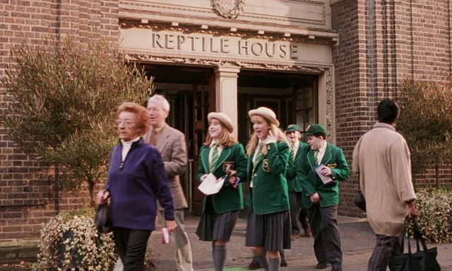 File:Reptile House.png