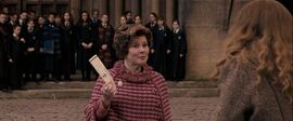 Umbridge demite Trelawney