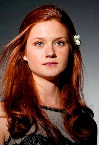 File:Ginny-s-beauty-ginevra-ginny-weasley-25005688-1874-2500.jpg