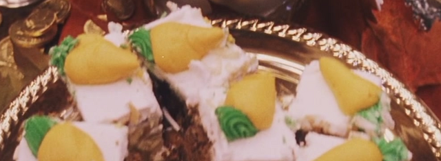 File:Carrot cake.png
