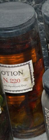 File:PotionN220.jpg