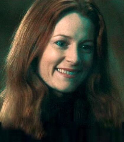File:Lily Potter fullcoloured.jpg