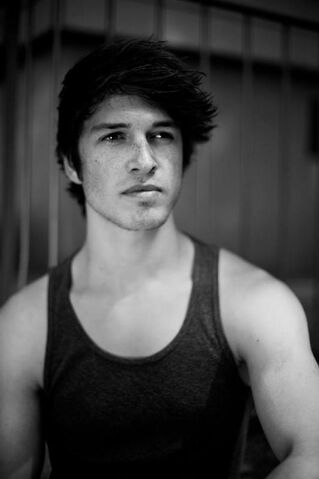 File:Aaron Smith.jpg