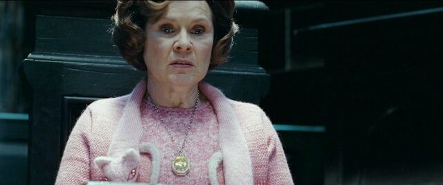 File:Umbridge locket.jpg