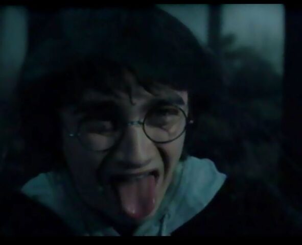 File:Cute harry.jpg