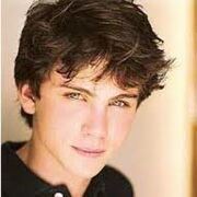 Logan-lerman