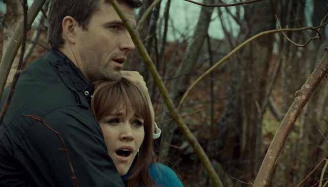 File:520 Lucy and Nathan 01.jpg