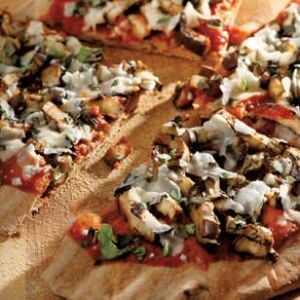 Eggplantparmpizza