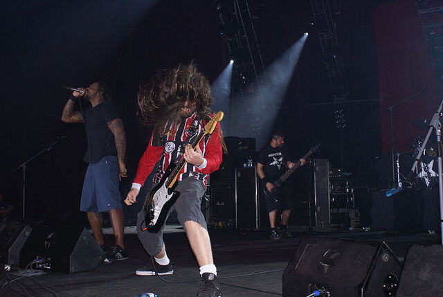 Plik:Sepultura.jpg