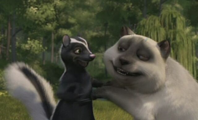 File:Overthehedge14.jpg