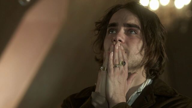 File:Hemlockgrove109-637.jpg