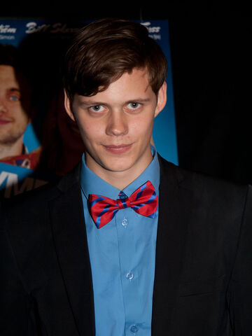 File:Bill skarsgard.jpg