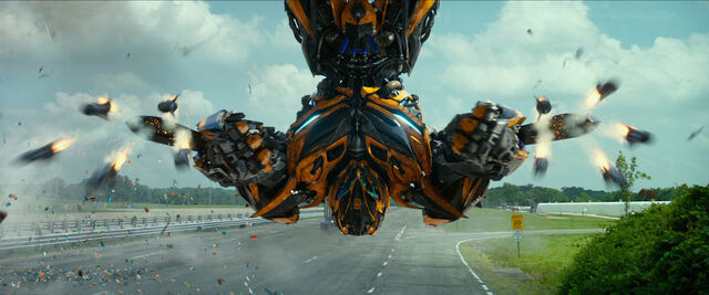 File:Upside-Down-Bumblebee-in-Transformers-4.jpg