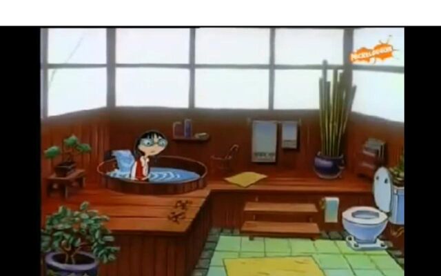 File:Phoebe Bathroom.jpg