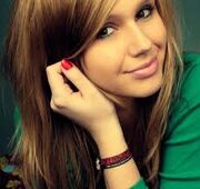 Images (9)