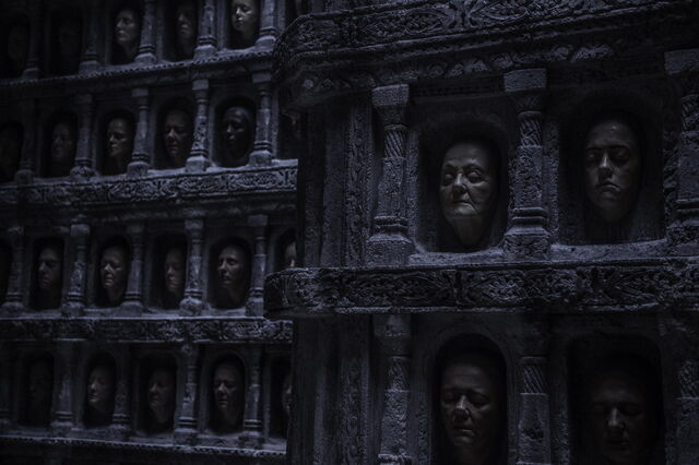 Archivo:Rostros Casa Blanco y Negro HBO.jpg