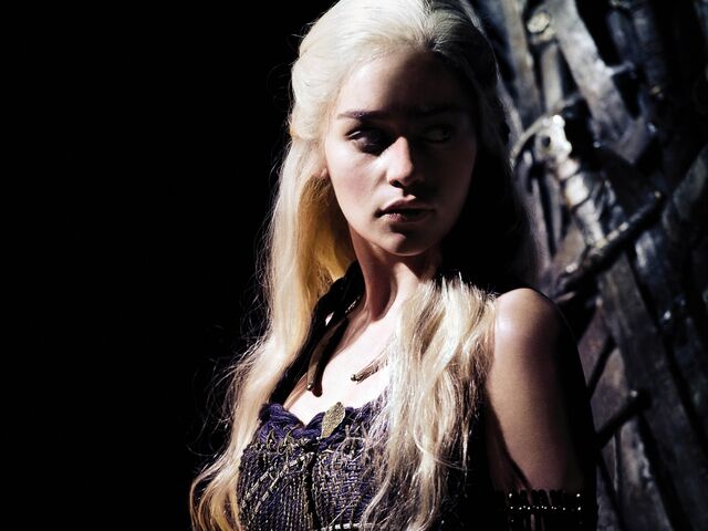 Archivo:Daenerys Targaryen HBO.jpg