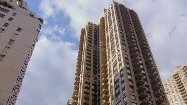 File:Barney's apartment outside 2.jpeg