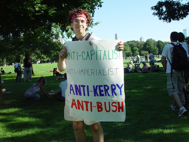 File:RNC 04 protest 28.jpg