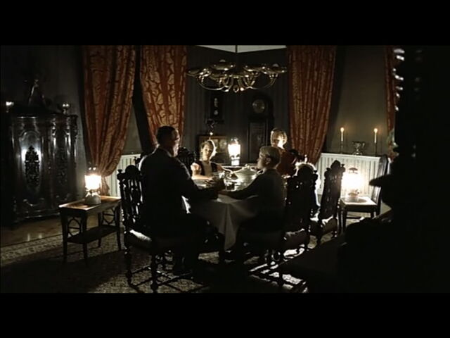 File:Grawitz Family Scene.jpg