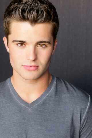 File:Spencer-boldman.jpg