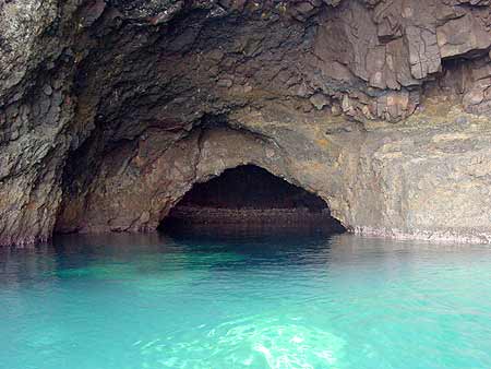 File:Mooncave.jpg