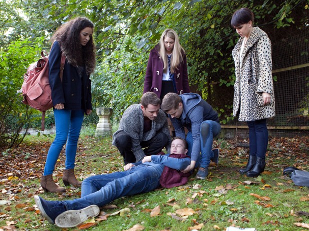 File:Soaps-hollyoaks-3737-5.jpg