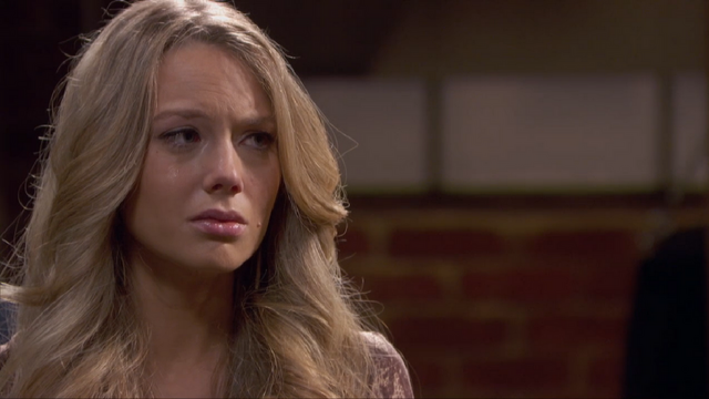 File:Chloe ep 31.png