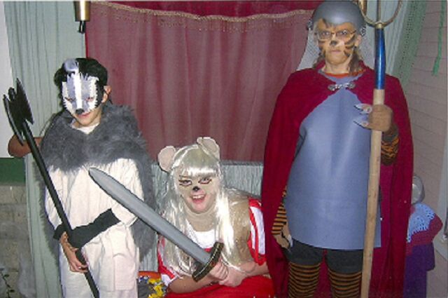 File:Lord Brocktree, Sayna S. Luke, and Ungatt Trunn Scan Pic0006.jpg