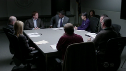 1x01 - Pilot 13.png
