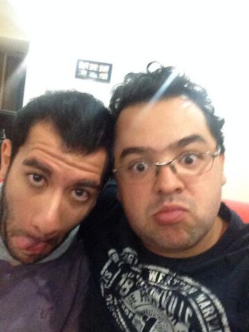 Archivo:BdHb9yOCYAEBIso.jpg