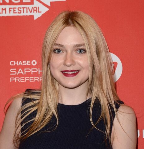File:Dakota Fanning.jpg