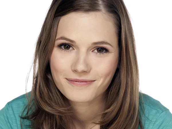 Carola Schnell  Hotel 13 Wiki  FANDOM powered by Wikia