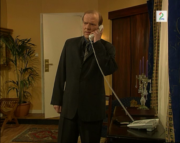 Fil:Arneitelefon.png