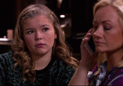 Jenny&Eva.gif