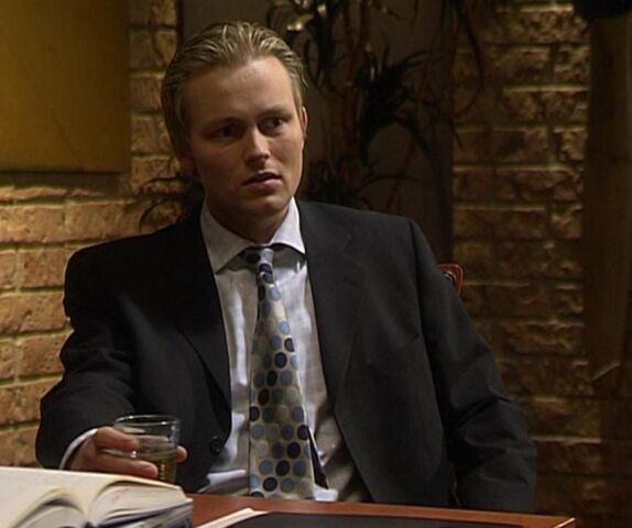 Fil:Albert, sesong 17.jpg