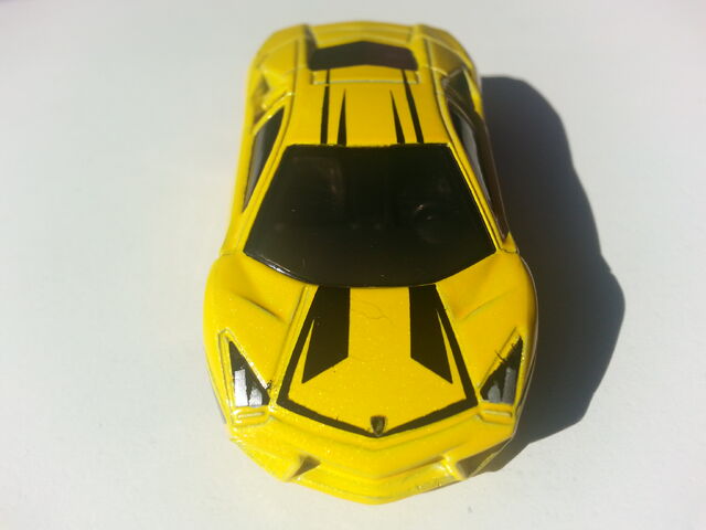 File:Lamborghini Reventón front.jpg