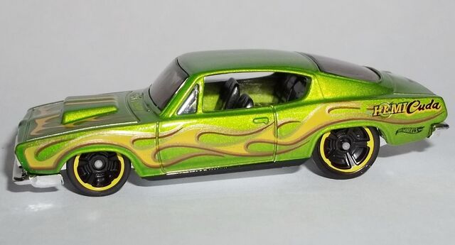 File:HW-2015-213-'68 Hemi Barracuda-HeatFleet.jpg