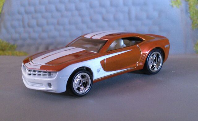 File:Camaroconcept-STH-2010.jpg