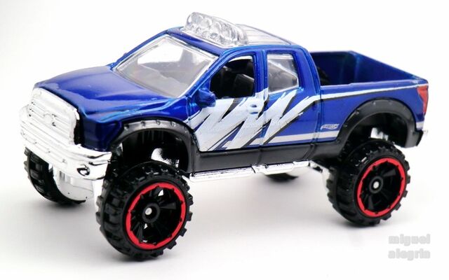 File:'10 Toyota Tundra-2014 131.jpg