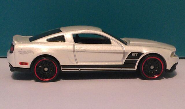 File:Hot wheels 10 mustang 50th 5.jpg