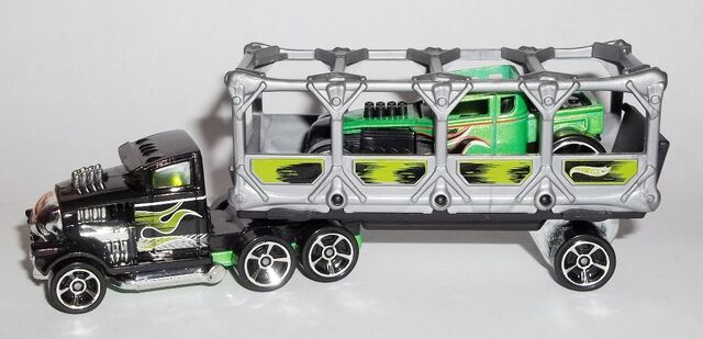File:HW-Trackin' Trucks-Bone Blazers.jpg